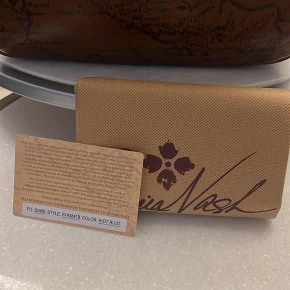 Patricia Nash Gracchi Satchel Signature Map Collection - Picture 8 of 9